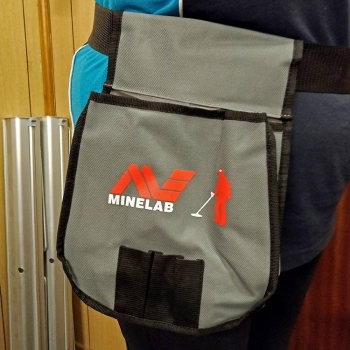 Minelab Lightweight Multi Pocket Finds Pouch